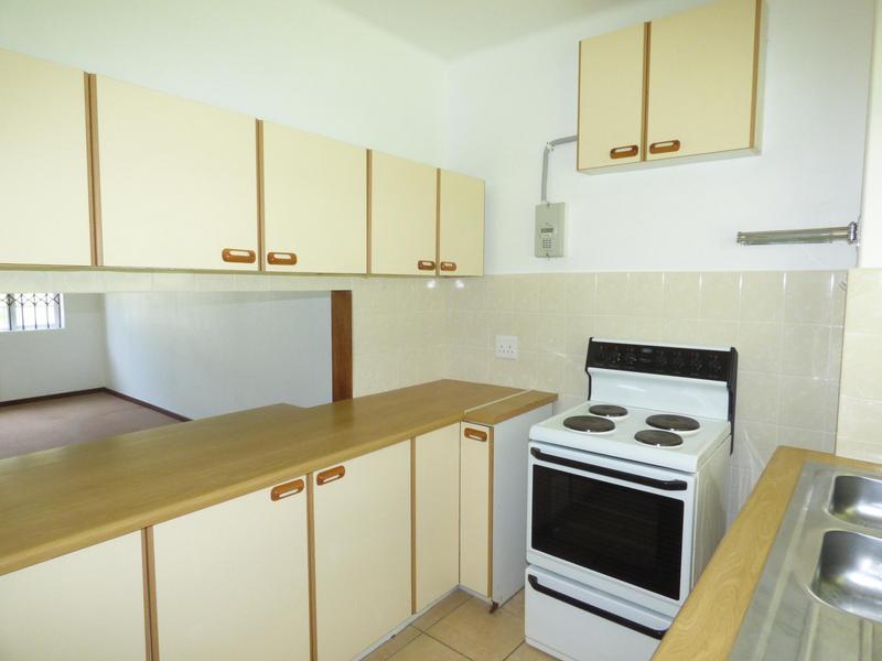 To Let 1 Bedroom Property for Rent in Gardens Western Cape